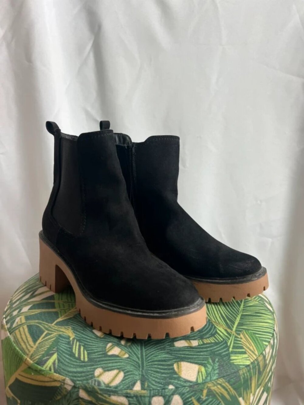 Platform boots